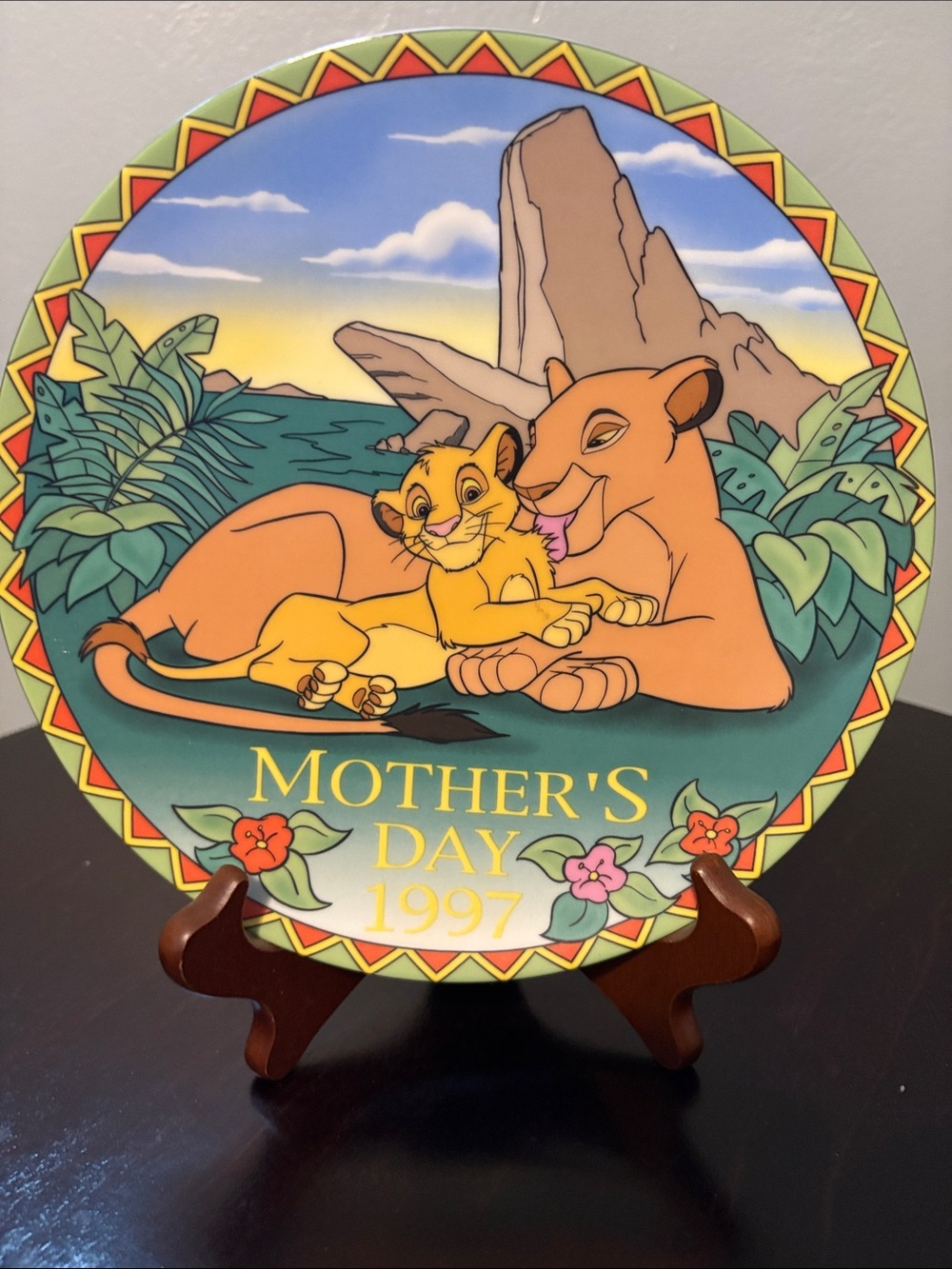 Mother's Day 1997 Lioness & Cub Wall Art - Yellow & Orange